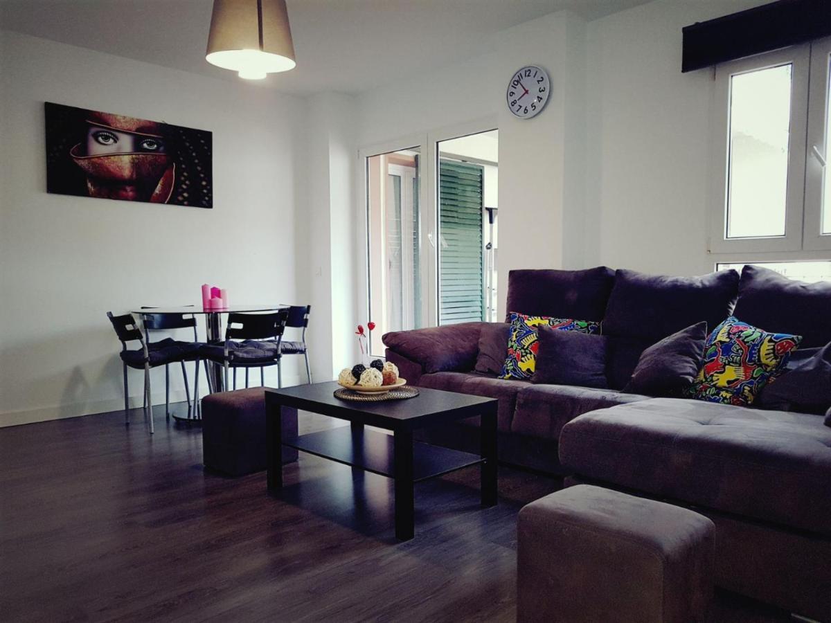 2 Bedroom Apartment 贝纳尔马德纳 外观 照片