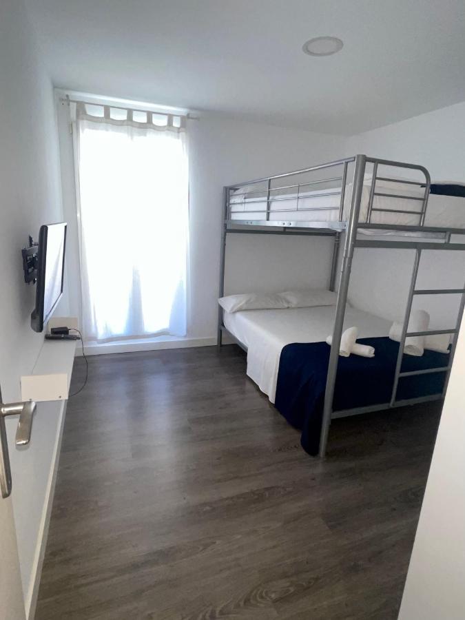 2 Bedroom Apartment 贝纳尔马德纳 外观 照片