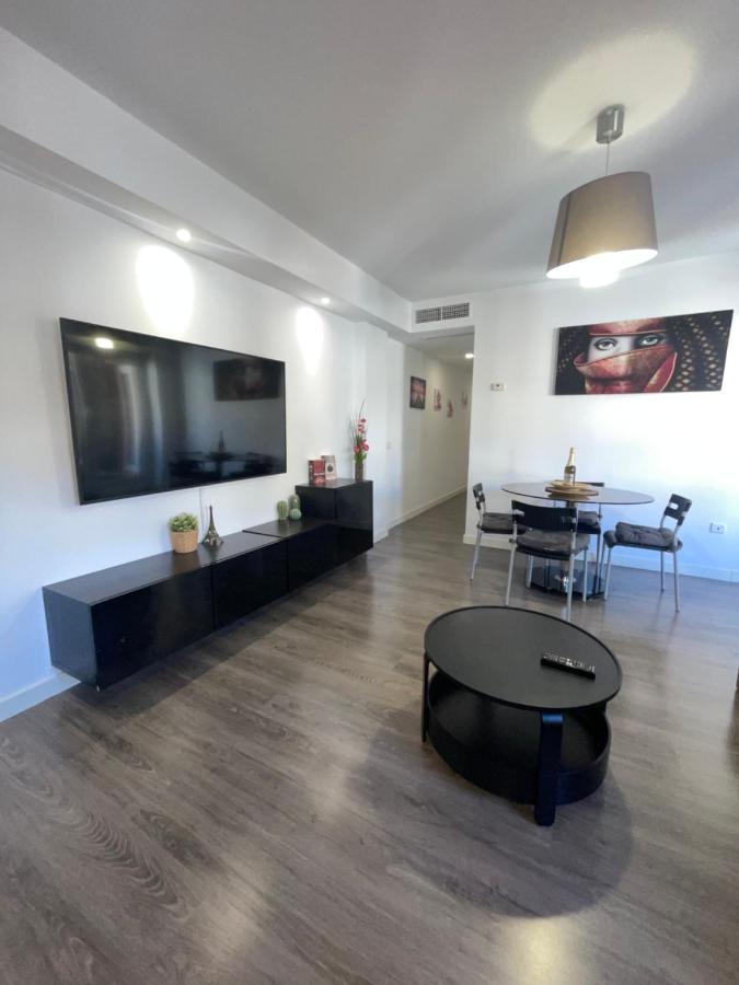 2 Bedroom Apartment 贝纳尔马德纳 外观 照片